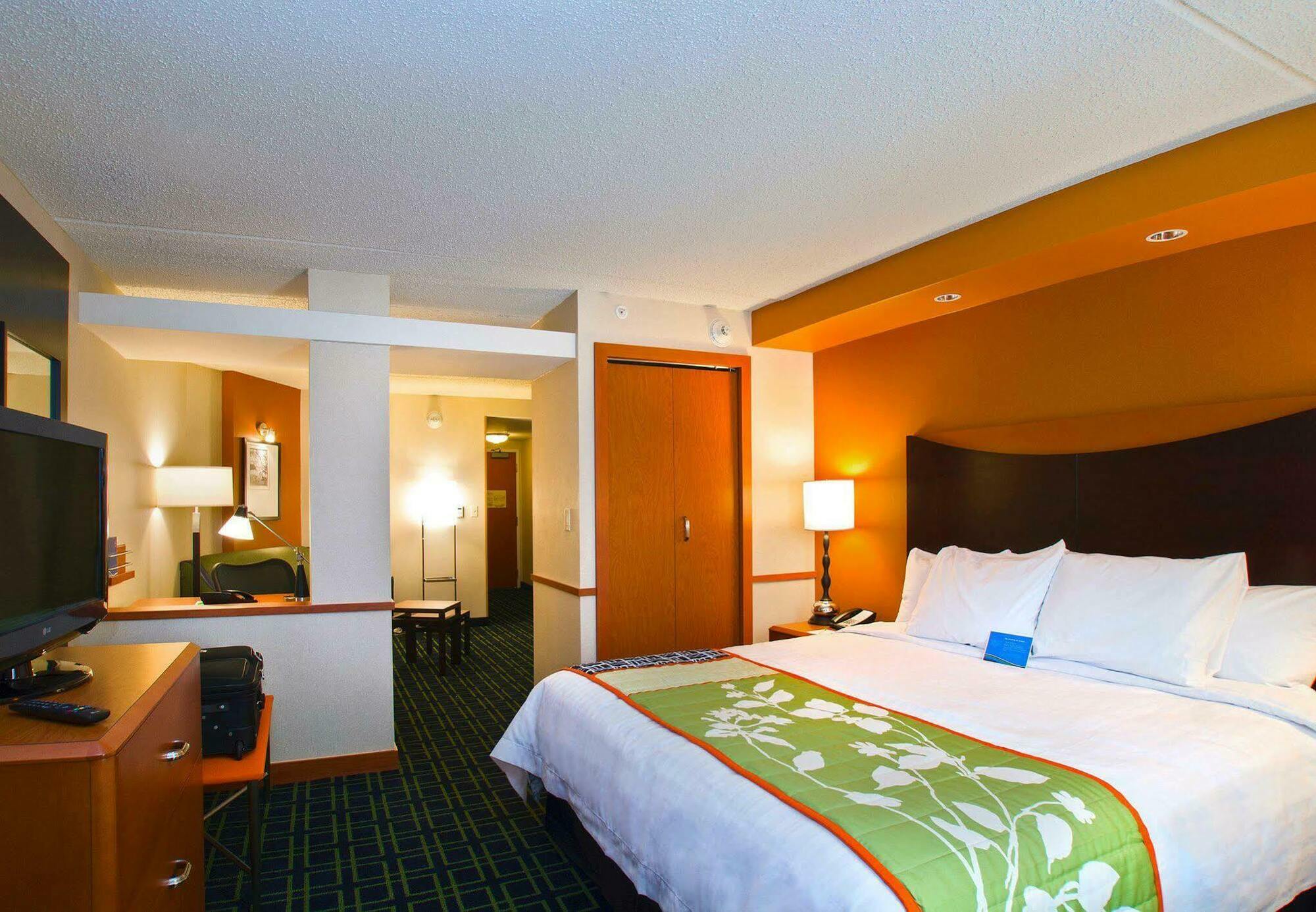 Fairfield Inn & Suites By Marriott San Antonio Downtown/Alamo Plaza Zewnętrze zdjęcie
